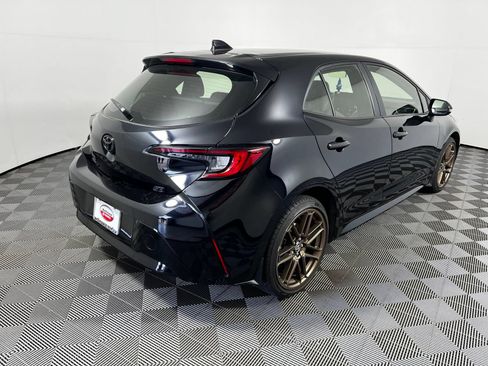 Used 2025 Toyota Corolla Hatchback FWD image 5