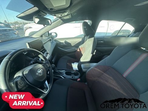Used 2025 Toyota Corolla SE FWD image 5