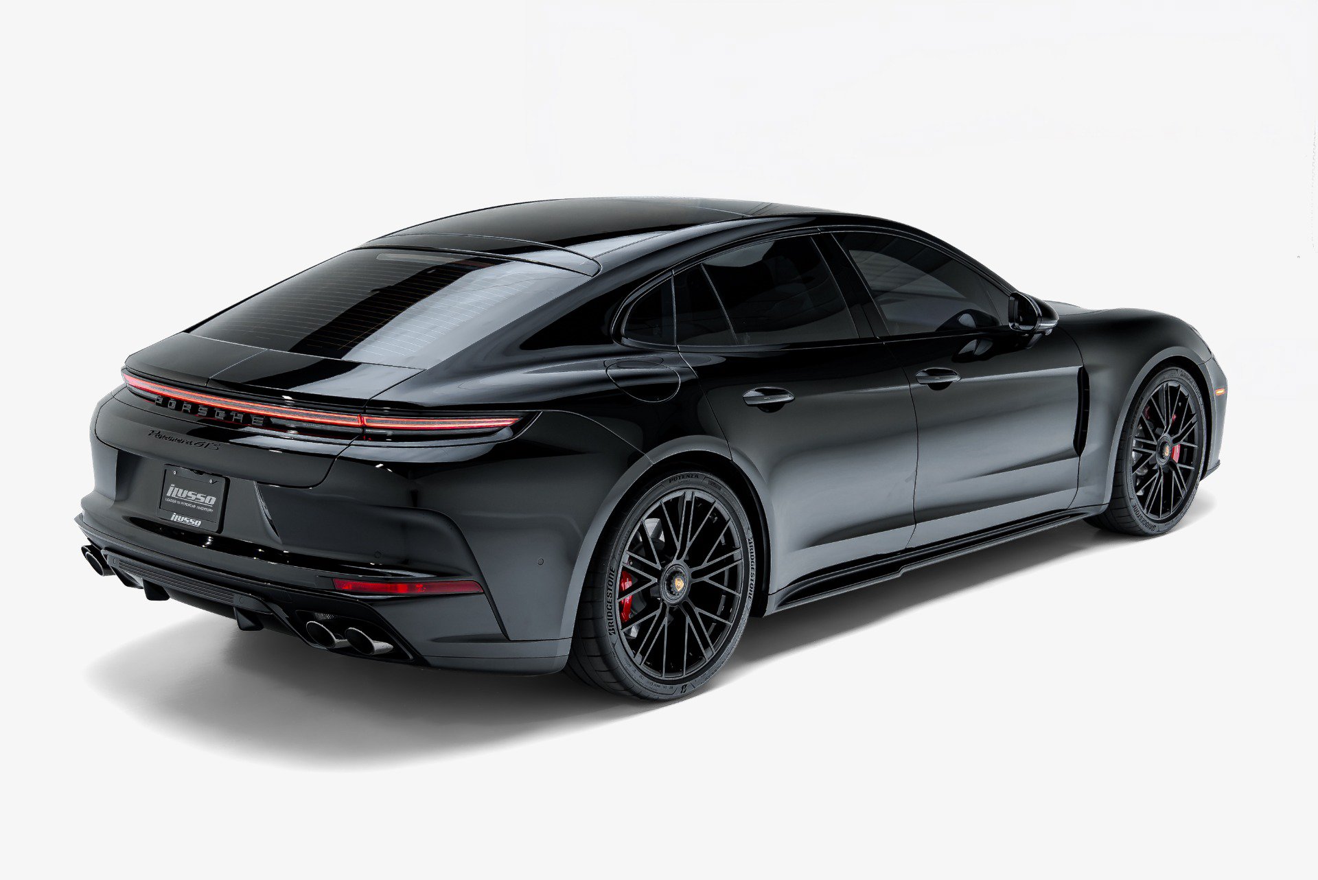 Used 2026 Porsche Panamera GTS w/ Premium Package AWD/4WD image 12