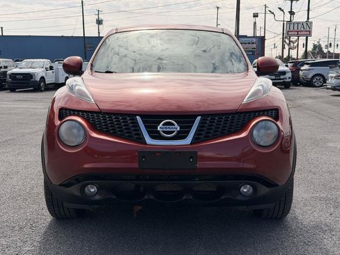 Used 2013 Nissan Juke SL FWD image 2