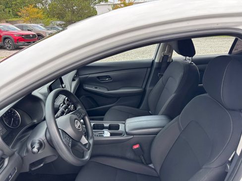 Used 2025 Nissan Sentra S FWD image 24