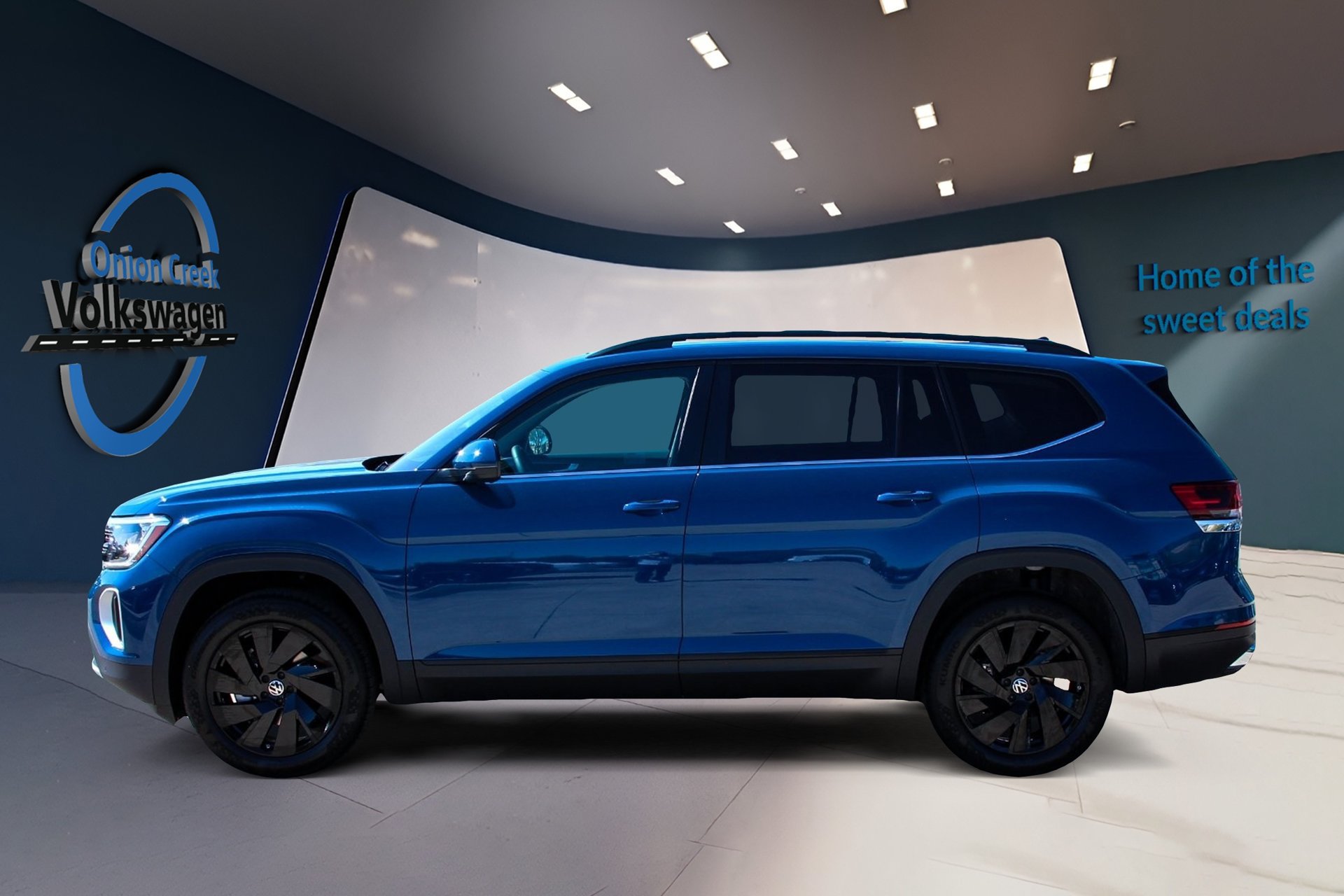 Certified 2026 Volkswagen Atlas SE FWD image 7