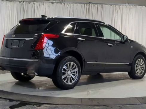 Used 2018 Cadillac XT5 Luxury w/ LPO, Wheel Lock Package image 10