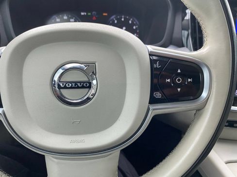 Used 2020 Volvo S60 T5 Momentum FWD image 23