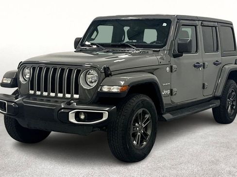 Used 2020 Jeep Wrangler Unlimited Sahara AWD/4WD image 10