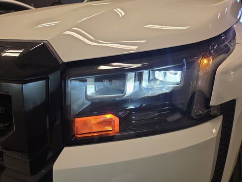 New 2026 Nissan Frontier SV w/ All-Weather Content Package AWD/4WD image 11