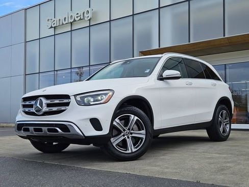 Used 2022 Mercedes-Benz GLC 300 4MATIC image 1