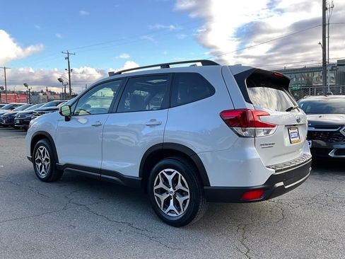 Used 2021 Subaru Forester Premium w/ Popular Package #1 image 6
