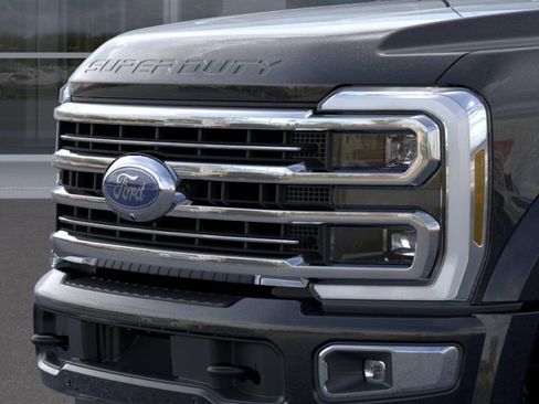 New 2026 Ford F450 Platinum AWD/4WD image 17