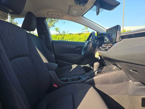 Certified 2025 Toyota Corolla LE image 11