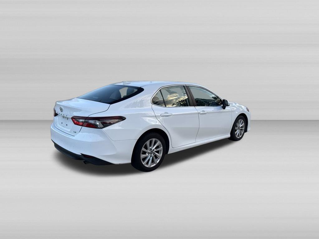 Used 2024 Toyota Camry LE FWD image 6