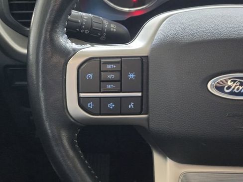 Used 2024 Ford Expedition Max XLT image 31