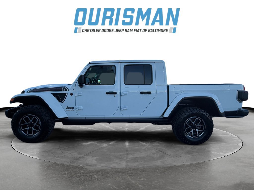 Used 2026 Jeep Gladiator Rubicon AWD/4WD image 3