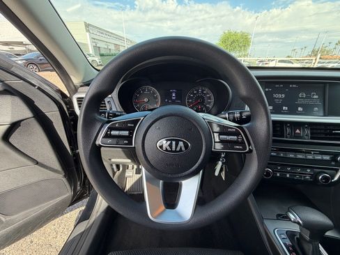 Used 2020 Kia Optima LX FWD image 18