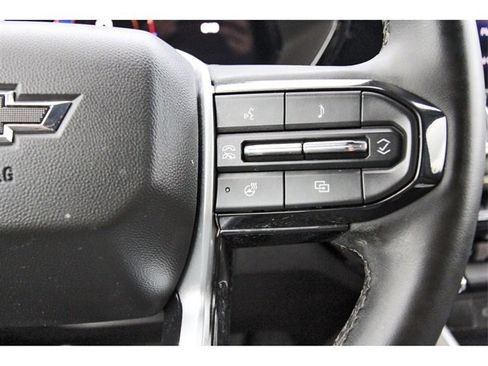 Used 2023 Chevrolet Colorado ZR2 w/ ZR2 Convenience Package III image 18