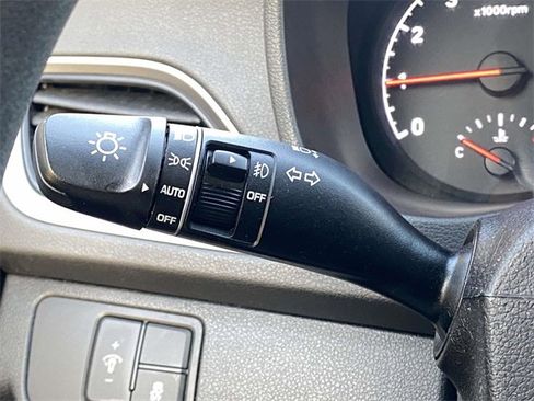 Used 2019 Hyundai Accent SEL image 21