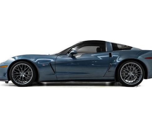 Used 2011 Chevrolet Corvette Z06 RWD image 9