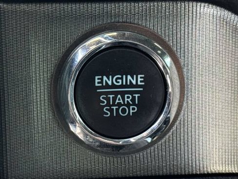 Used 2024 Ford F350 Platinum AWD/4WD image 43