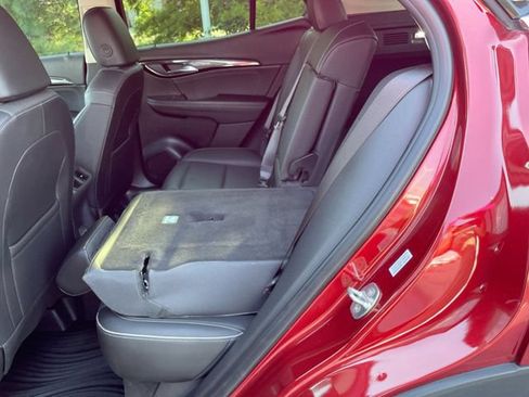 Used 2023 Buick Envision Essence AWD/4WD image 12