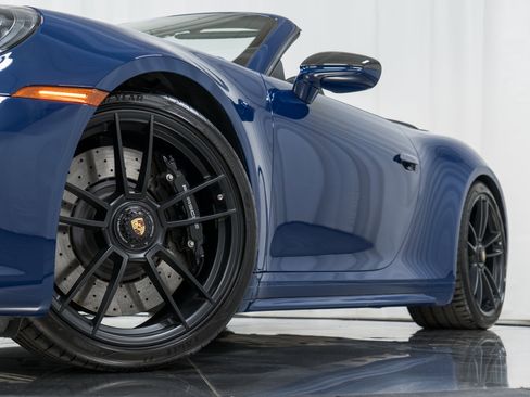 Certified 2022 Porsche 911 Carrera 4 GTS image 34