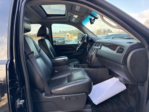 Used 2012 GMC Sierra 2500 Denali w/ Suspension Package, Off-Road image 40