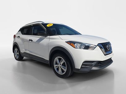 Used 2019 Nissan Kicks S