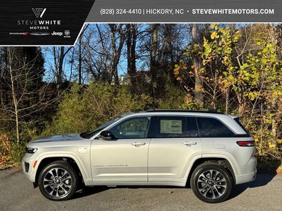 New 2024 Jeep Grand Cherokee Overland w/ Luxury Tech Group IV