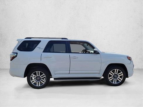 Used 2022 Toyota 4Runner TRD Sport AWD/4WD image 4