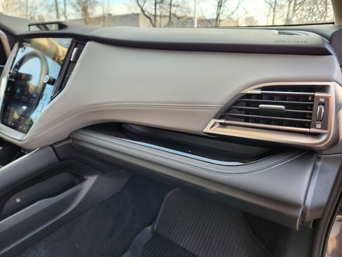 Certified 2025 Subaru Outback Limited w/ Popular Package #2 image 17