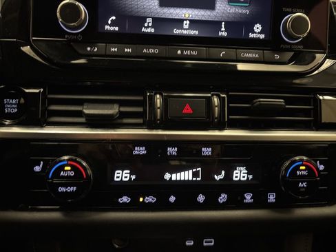 Used 2025 Nissan Pathfinder SV image 20