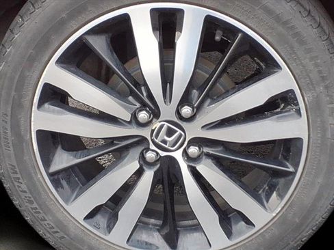 Used 2020 Honda Fit EX image 8