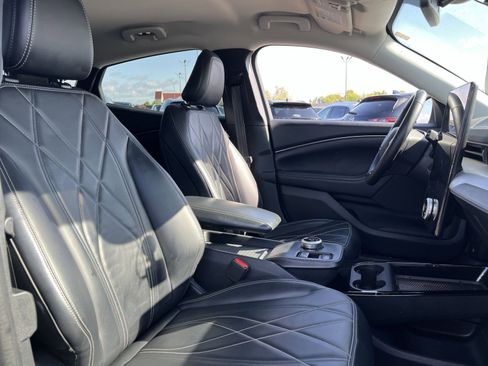 Used 2021 Ford Mustang Mach-E Select w/ Comfort/Technology Package RWD image 34