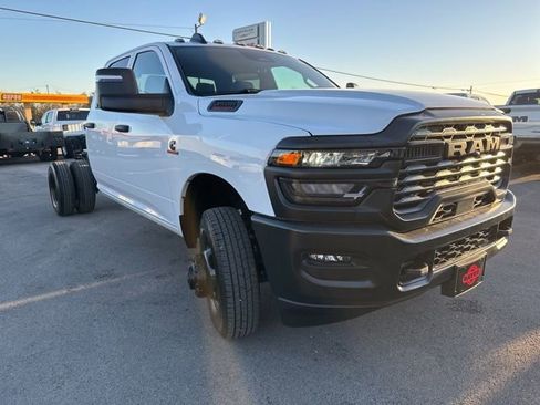 New 2026 RAM 3500 Tradesman image 9