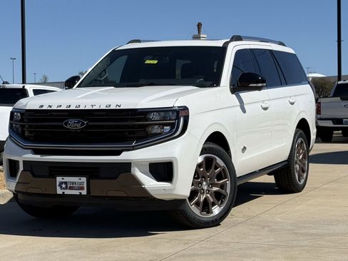 New 2026 Ford Expedition King Ranch image 25