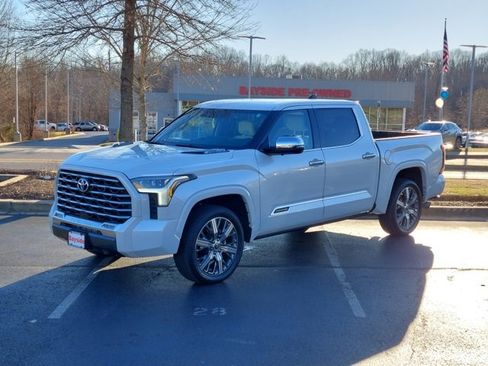 Used 2022 Toyota Tundra Capstone image 7