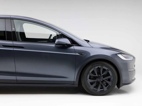 Used 2023 Tesla Model X AWD/4WD image 23