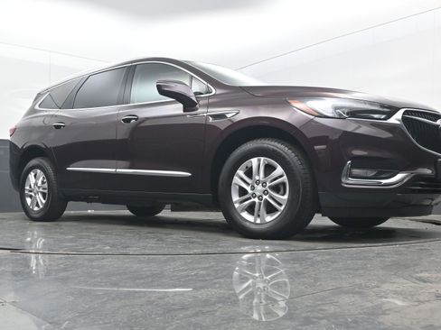 Used 2019 Buick Enclave Essence image 22