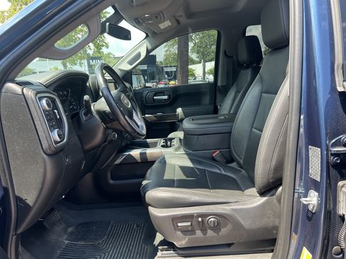 Used 2019 GMC Sierra 1500 SLT w/ SLT Premium Package AWD/4WD image 16