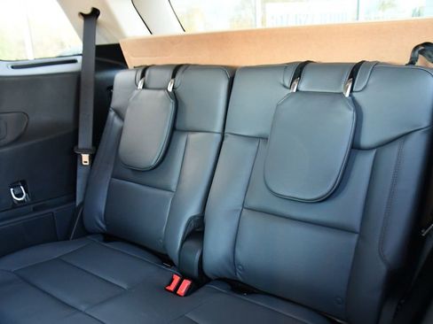 Used 2026 Ford Explorer Active w/ Active Comfort Package AWD/4WD image 21