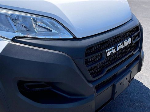 Used 2025 RAM ProMaster 2500 w/ Convenience Group FWD image 28