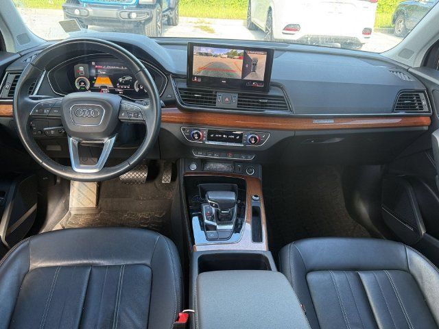 Used 2021 Audi Q5 e Premium Plus AWD/4WD image 13