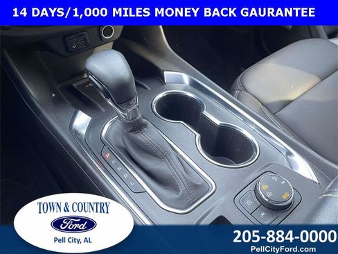 Used 2023 Chevrolet Traverse LT w/ LT Premium Package image 16