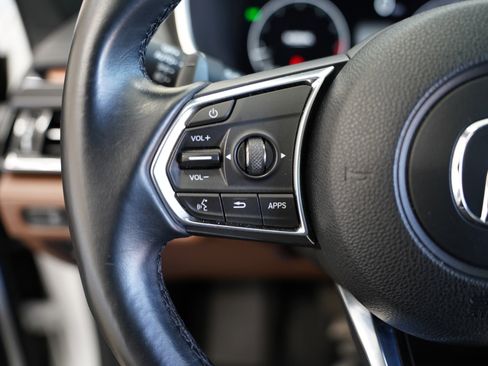 Used 2023 Acura MDX SH-AWD w/ Technology Package image 13