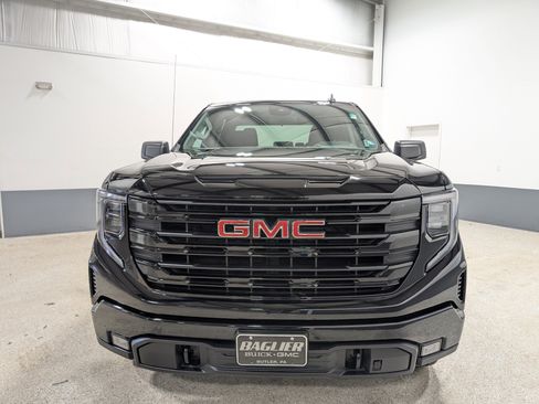 Used 2025 GMC Sierra 1500 Elevation image 8
