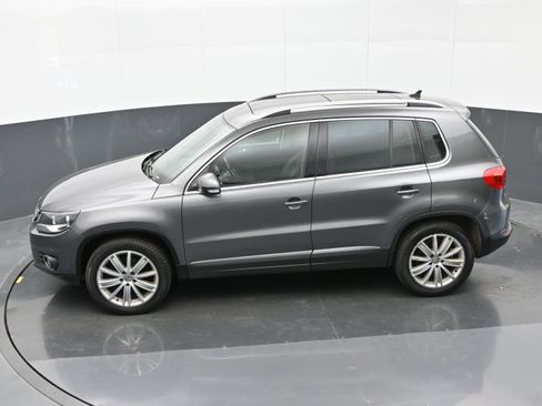 Used 2014 Volkswagen Tiguan SEL AWD/4WD image 36