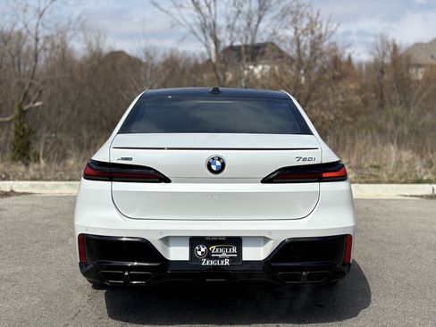 Used 2025 BMW 760i xDrive w/ Executive Package image 5