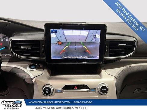 Used 2021 Ford Explorer XLT w/ Equipment Group 202A image 20