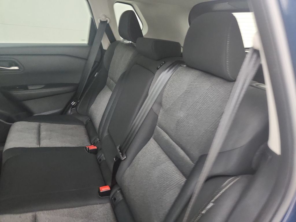 Used 2025 Nissan Rogue SV FWD image 32