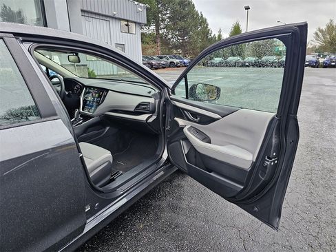 Used 2025 Subaru Legacy Premium image 10
