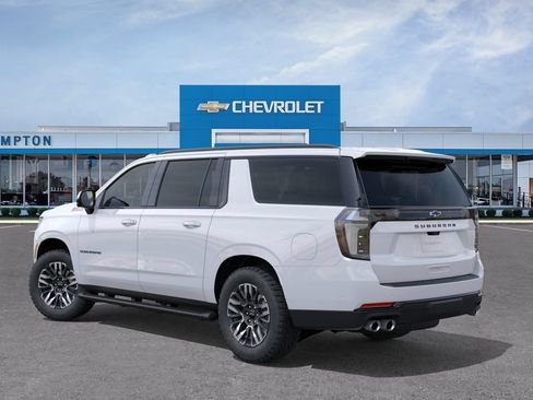 New 2026 Chevrolet Suburban Z71 w/ Comfort Package AWD/4WD image 3